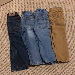 4 pairs of pants- toddler boys 2T